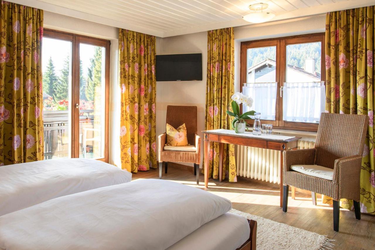Gaestehaus Schmid Hotel Oberstaufen Ngoại thất bức ảnh