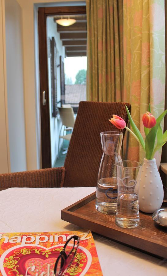 Gaestehaus Schmid Hotel Oberstaufen Ngoại thất bức ảnh