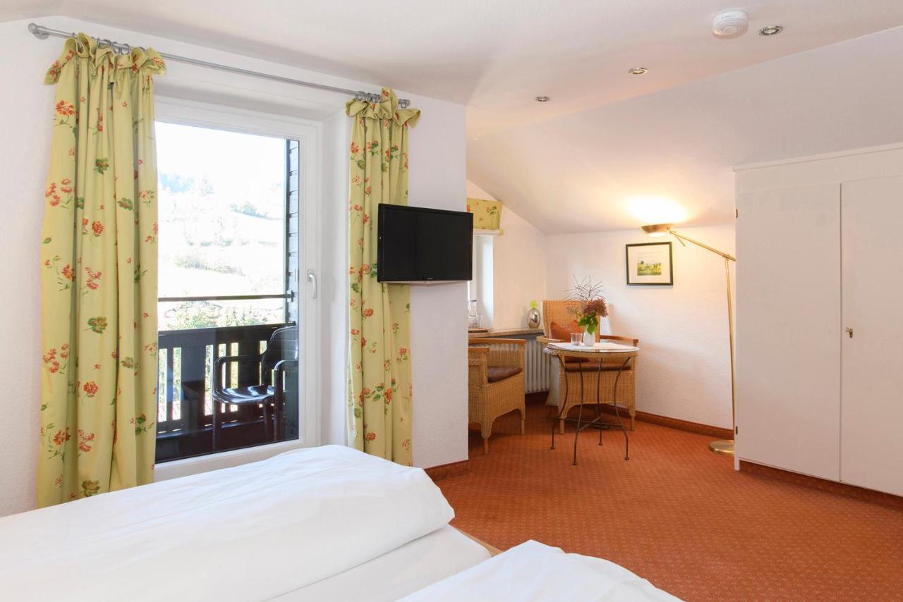 Gaestehaus Schmid Hotel Oberstaufen Ngoại thất bức ảnh